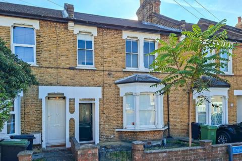 Engleheart Road, Catford, SE6