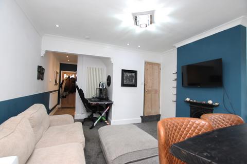16 Eskdaill Street, Kettering, NN16 8RA