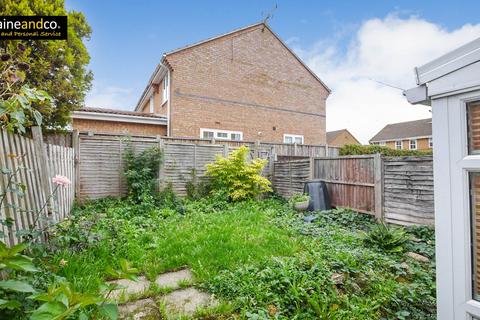 3 bedroom terraced house for sale, St Audreys Close, Hatfield