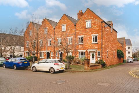 4 bedroom terraced house for sale, Stoke Gifford, Bristol BS34