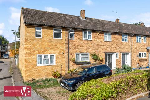 Springfield Road, Waltham Cross EN8