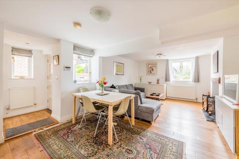 2 bedroom semi-detached house for sale, Clenches Farm Road, Sevenoaks, Kent, TN13