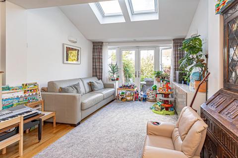 4 bedroom semi-detached house for sale, Southcourt Avenue, Leighton Buzzard