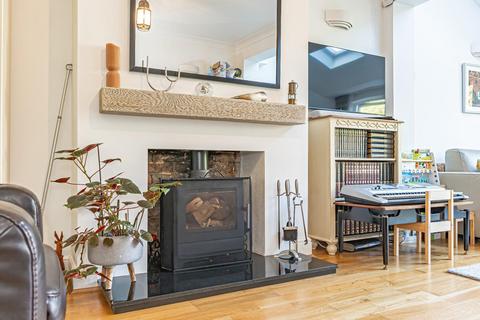 4 bedroom semi-detached house for sale, Southcourt Avenue, Leighton Buzzard