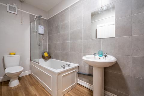4 bedroom terraced house to rent, By city centre - West Parade Lincoln - Student House - 26/27