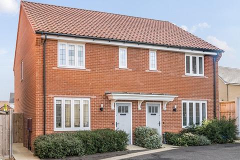 2 bedroom semi-detached house for sale, Barwick Avenue, Bury St. Edmunds IP32