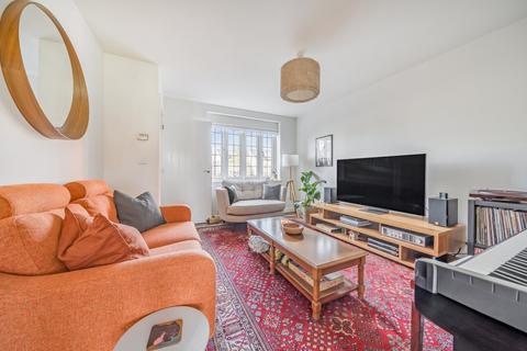 2 bedroom semi-detached house for sale, Barwick Avenue, Bury St. Edmunds IP32