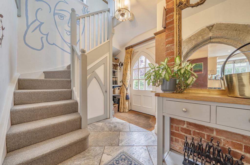 1359970-23-68d6aa4bd26ab