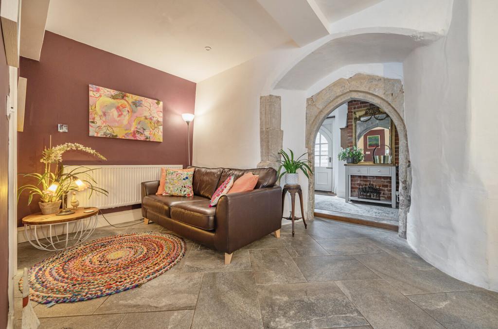 1359970-24-68d6aa51c6af4