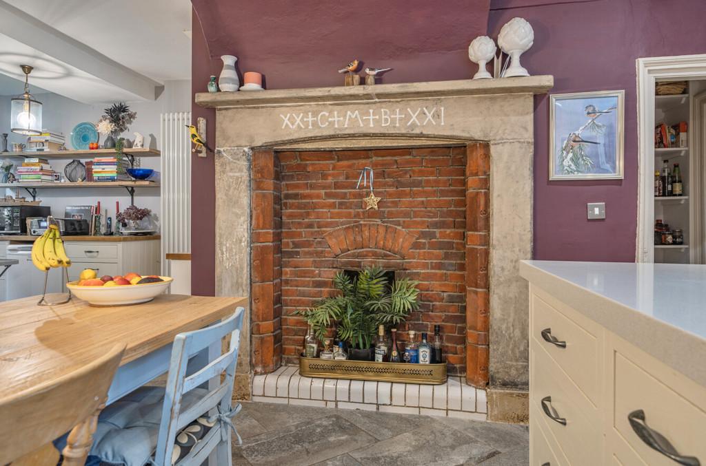 1359970-26-68d6aa5d3ed7f