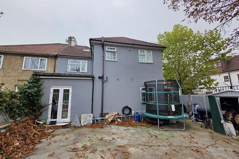 6 bedroom house for sale, Sherrick Green Road, London, NW10