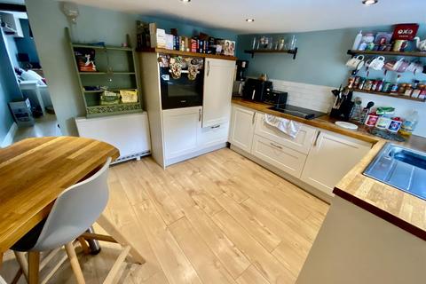 2 bedroom terraced house for sale, Poulshot Road, Devizes SN10