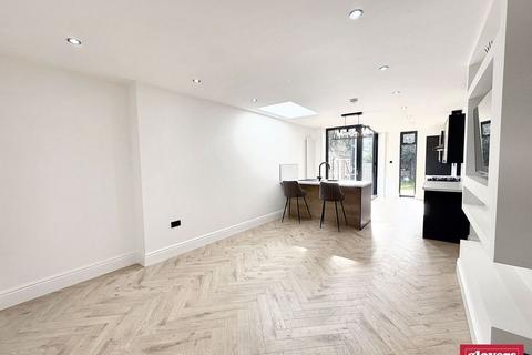 undefined, Drayton Road, Kings Heath, Birmingham, B14