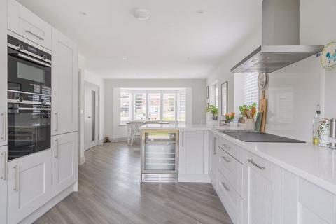 undefined, Blundell Drive, Haslemere