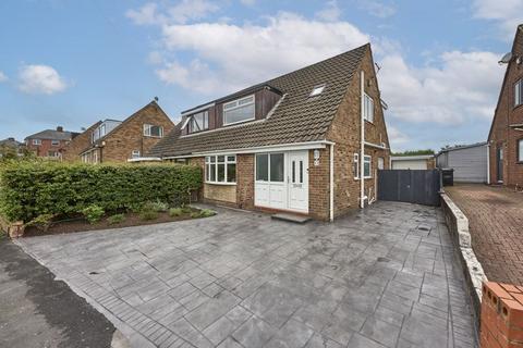 11 Dovedale Drive, Standish, Wigan, WN6 0LQ