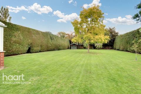 undefined, Flegg Green, Wereham