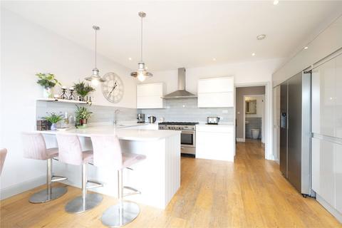 4 bedroom semi-detached house for sale, Matlock Way, New Malden