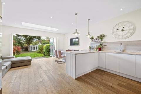 4 bedroom semi-detached house for sale, Matlock Way, New Malden
