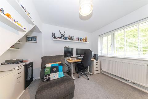 78 Carroll Close, Newport Pagnell, MK16 8QH