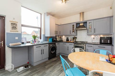 3 bedroom terraced house for sale, Walshaw Road, Bury, Greater Manchester, BL8 1NH