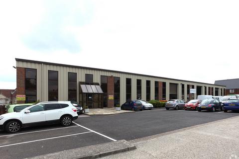 Industrial unit to rent, London Rd Sittingbourne ME10 1SX
