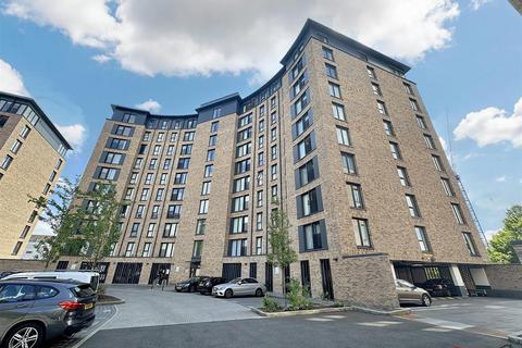 2 bedroom flat to rent, Lexington Gardens, Birmingham B15