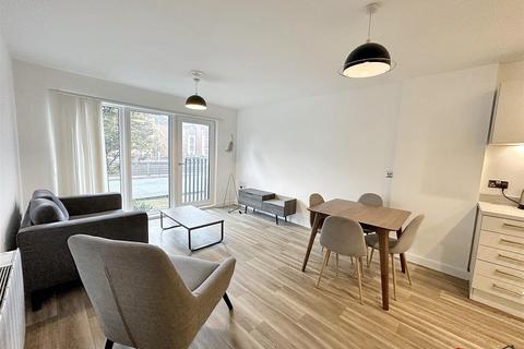 2 bedroom flat to rent, Lexington Gardens, Birmingham B15