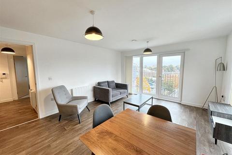 2 bedroom flat to rent, Lexington Gardens, Birmingham B15