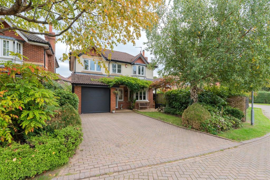 5 Abbots Mere Close-48.jpg