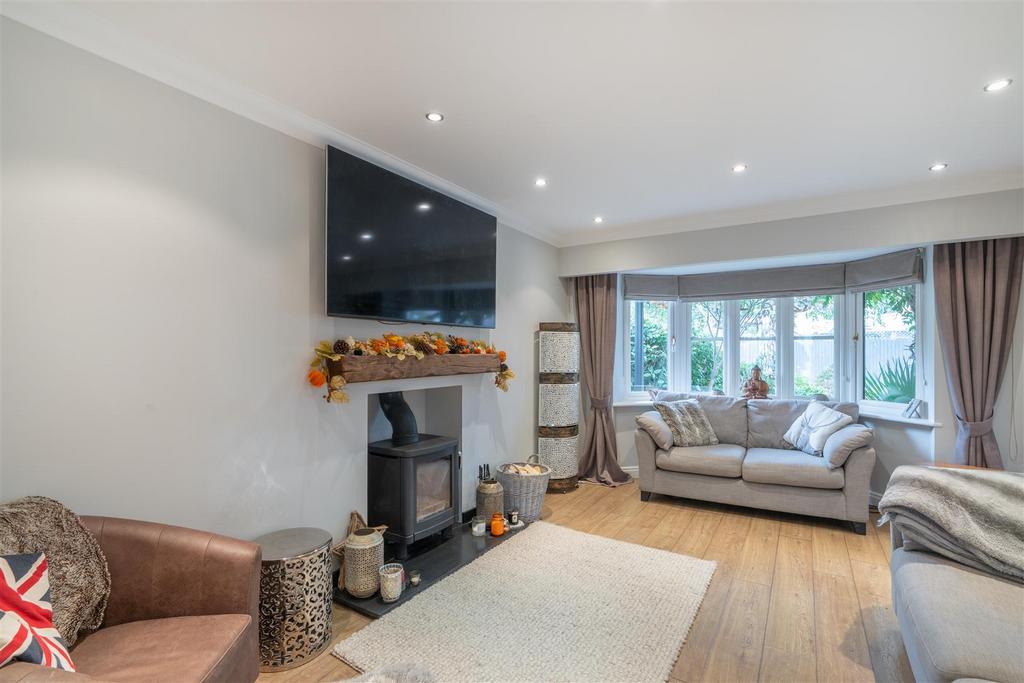 5 Abbots Mere Close-17.jpg
