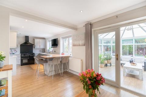 undefined, Abbots Mere Close, Northwich CW8