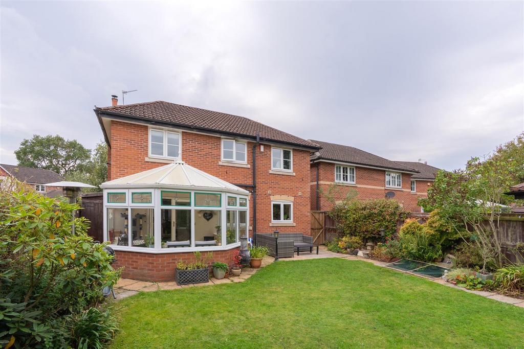 5 Abbots Mere Close-42.jpg
