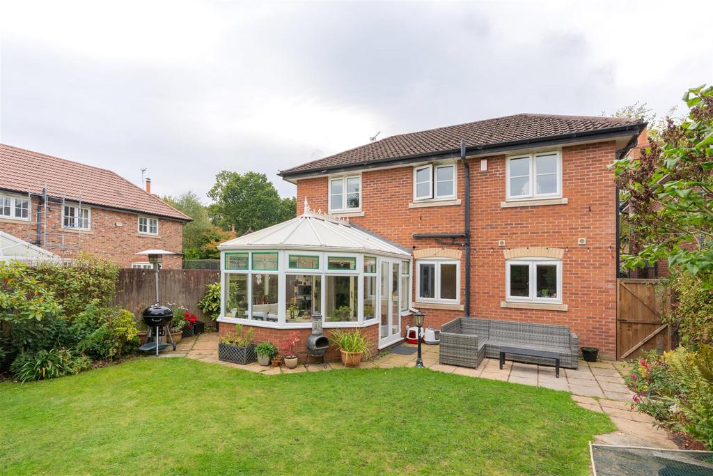 5 Abbots Mere Close-44.jpg