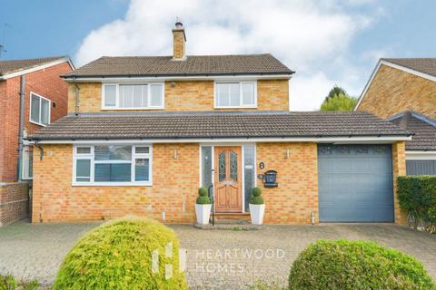 4 bedroom detached house for sale, St. Vincent Drive, St. Albans, AL1 5SJ