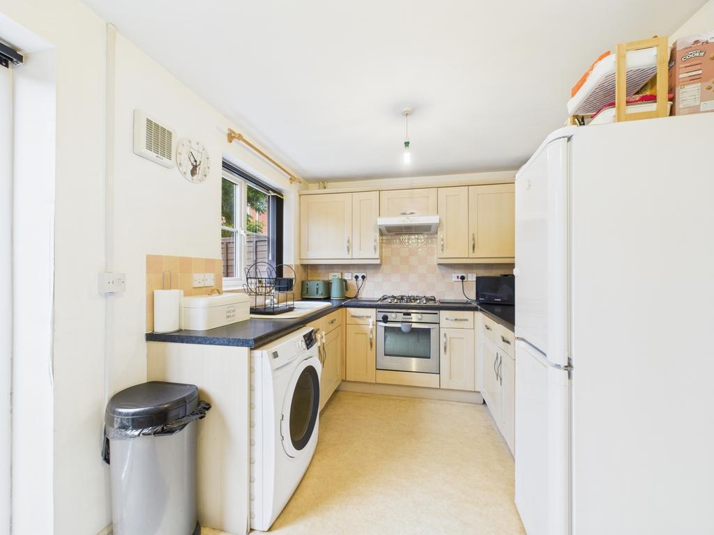 Cam02023 g0 pr0173 still033