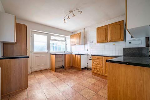 undefined, Arnolds Crescent, Leicester LE9