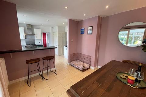 undefined, Masefield Avenue, Warwick