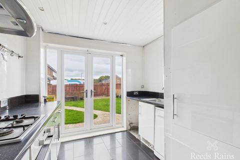 3 bedroom semi-detached house for sale, Cawood Drive, North Yorkshire TS5