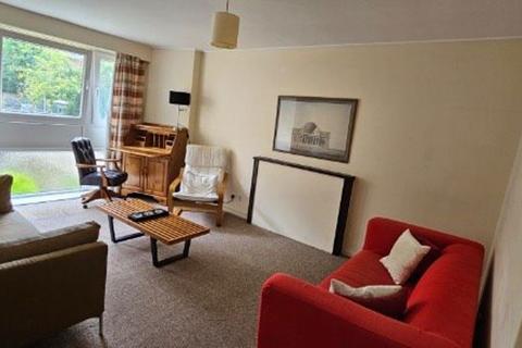 2 bedroom flat to rent, Redcliffe Road, Redcliffe Gardens NG3