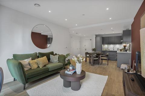 2 bedroom flat to rent, Capital Interchange Way, Brentford, TW8