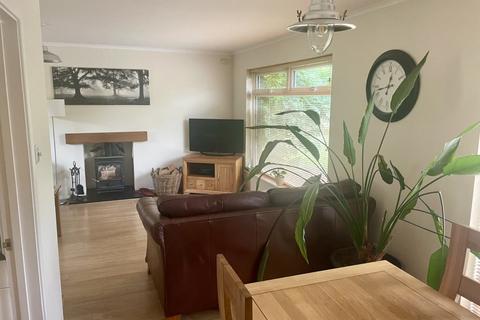 2 bedroom detached bungalow for sale, Welland Road, Upton upon Severn, WR8