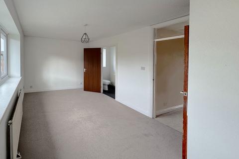 21 Chestnut Close, Flint, CH6 5YS