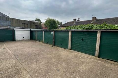 Garage to rent, Grecian Street, Maidstone ME14