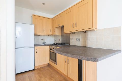 5 Beaverhall Road, Edinburgh, EH7 4JQ