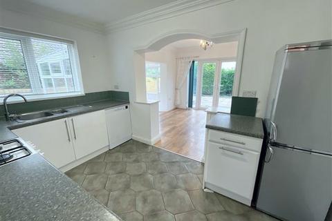 3 bedroom bungalow for sale, Windsor Rise, Aston, Sheffield, S26 2EW