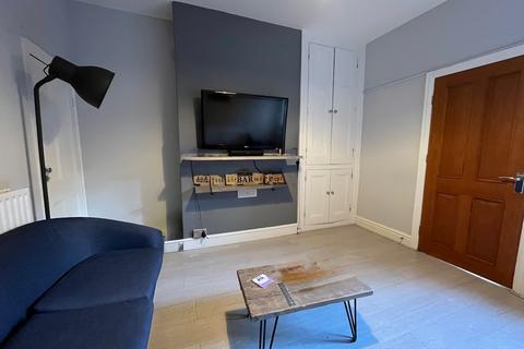 3 bedroom terraced house to rent, Lincoln LN1