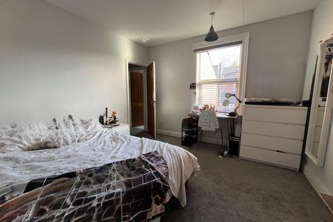 3 bedroom terraced house to rent, Lincoln LN1