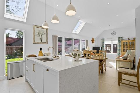 3 bedroom detached bungalow for sale, Willow Close, Diss IP23