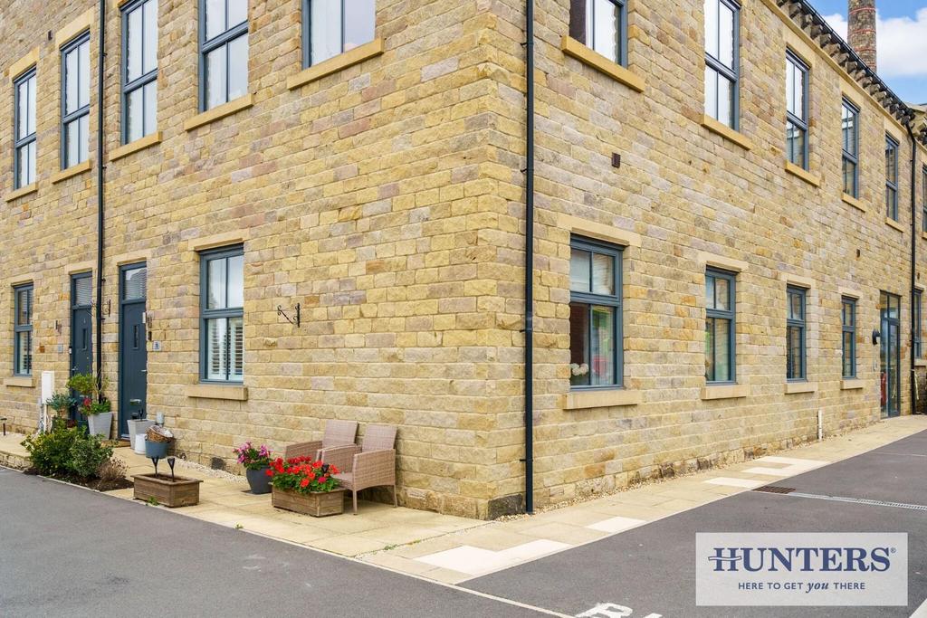 99410 Flat 2 73 Dyehouse Walk Yeadon (2) - Copy lo