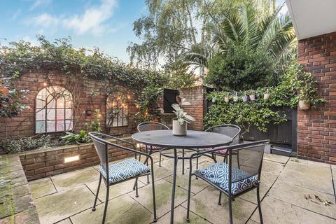 3 bedroom apartment for sale, Rampayne Street, Pimlico, London